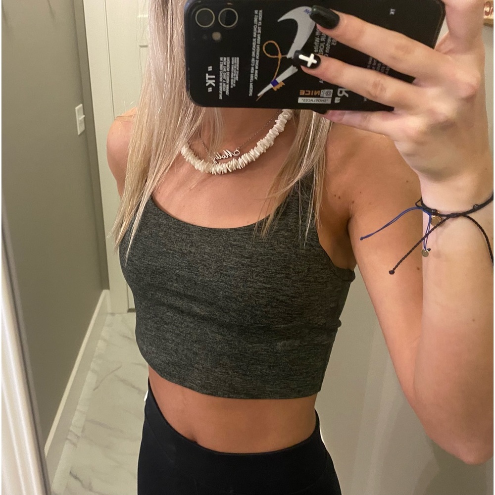 sports top/ tank top from arie